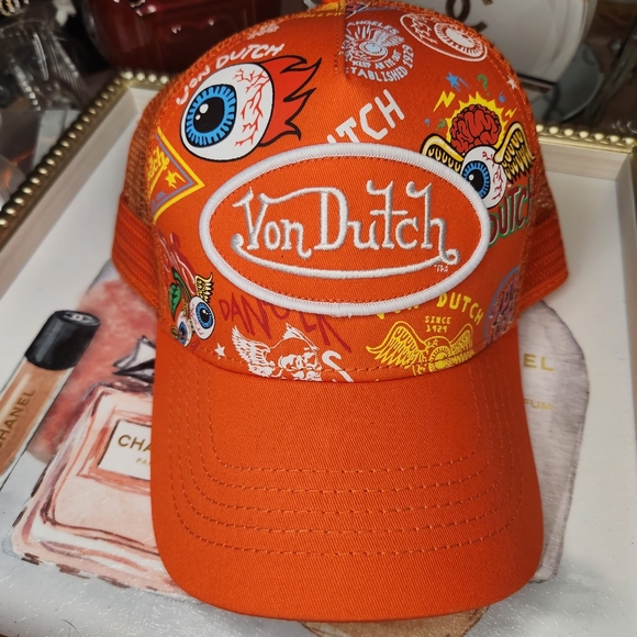 Von Dutch | Accessories | Nwt Von Dutch Orange Trucker Hat  display picture 1